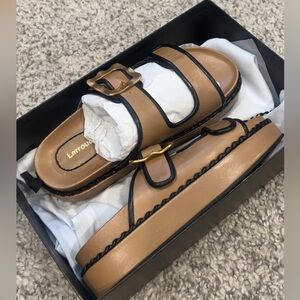 BRAND NEW larroude sandals 6 brown Maui slides